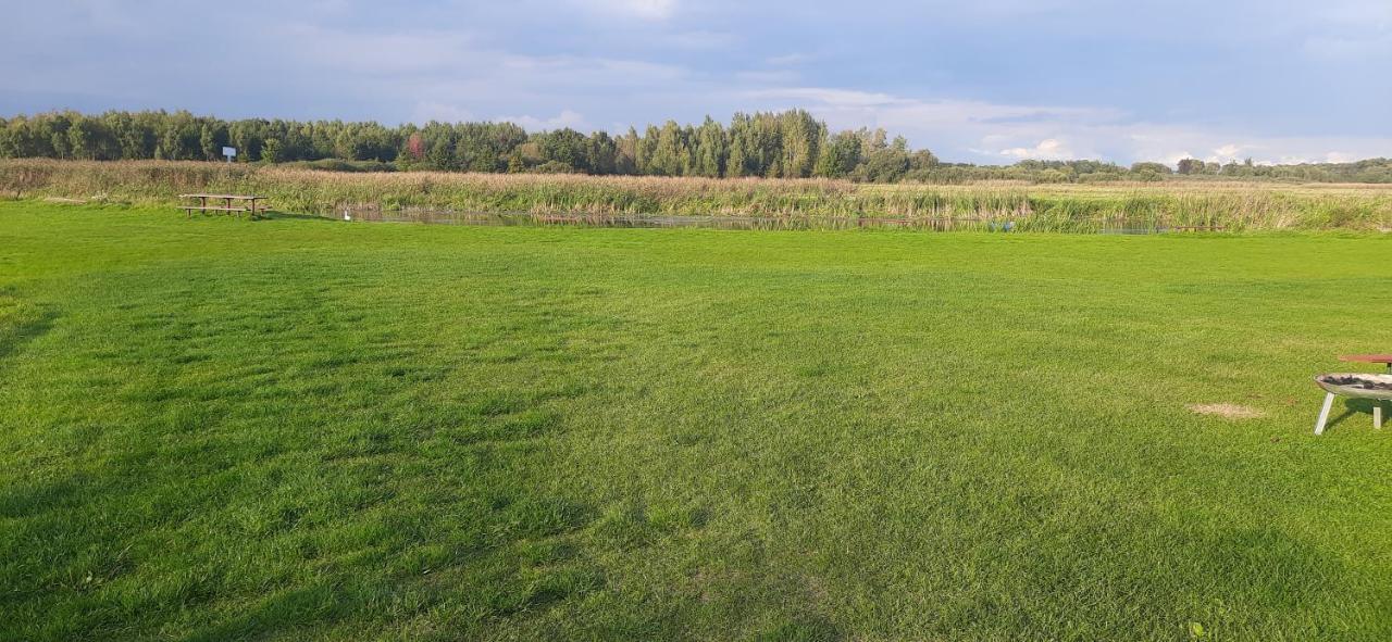 Luxuszelt Pole Namiotowe Nad Rzeka Biebrza W Goniadzu *